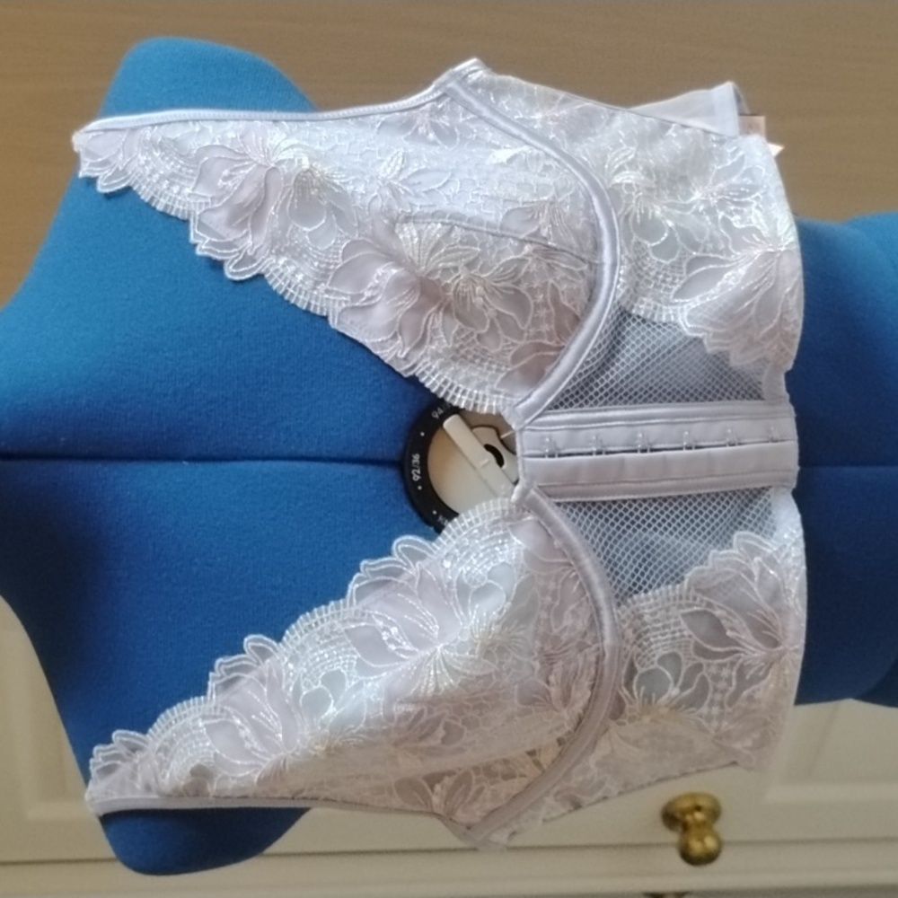 Victoria's Secret Lilac Lace Bra